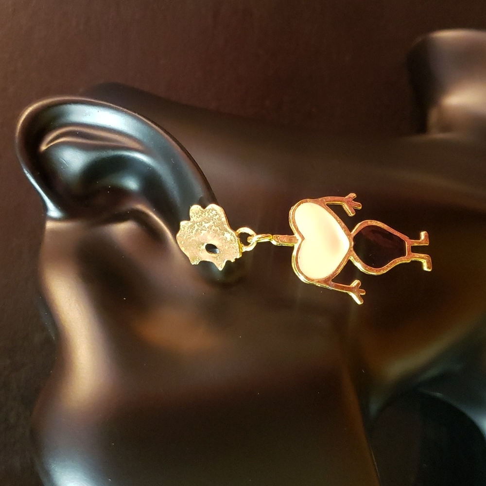 Vintage Earrings - Picture 2 of 5